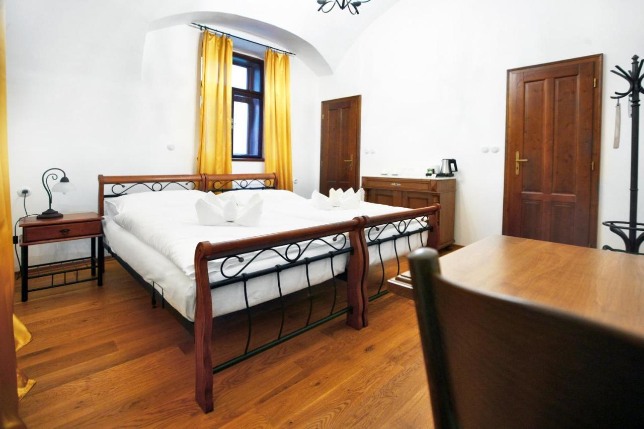 Royal Pension Olomouc Exterior photo